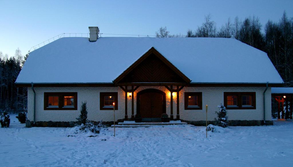 Hôtel Dworek Wiktorowo à Budki Petrykowskie Extérieur photo