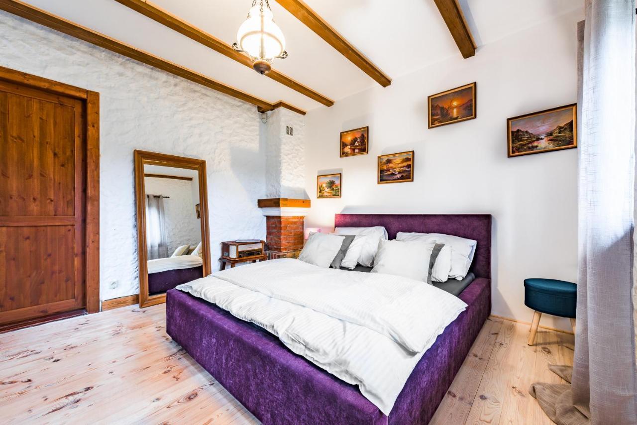 Hôtel Dworek Wiktorowo à Budki Petrykowskie Extérieur photo