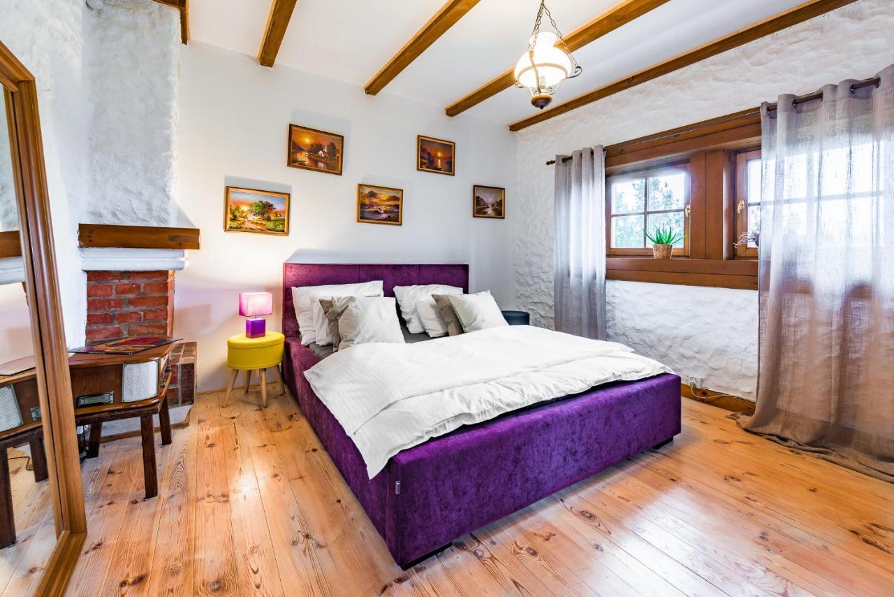 Hôtel Dworek Wiktorowo à Budki Petrykowskie Extérieur photo