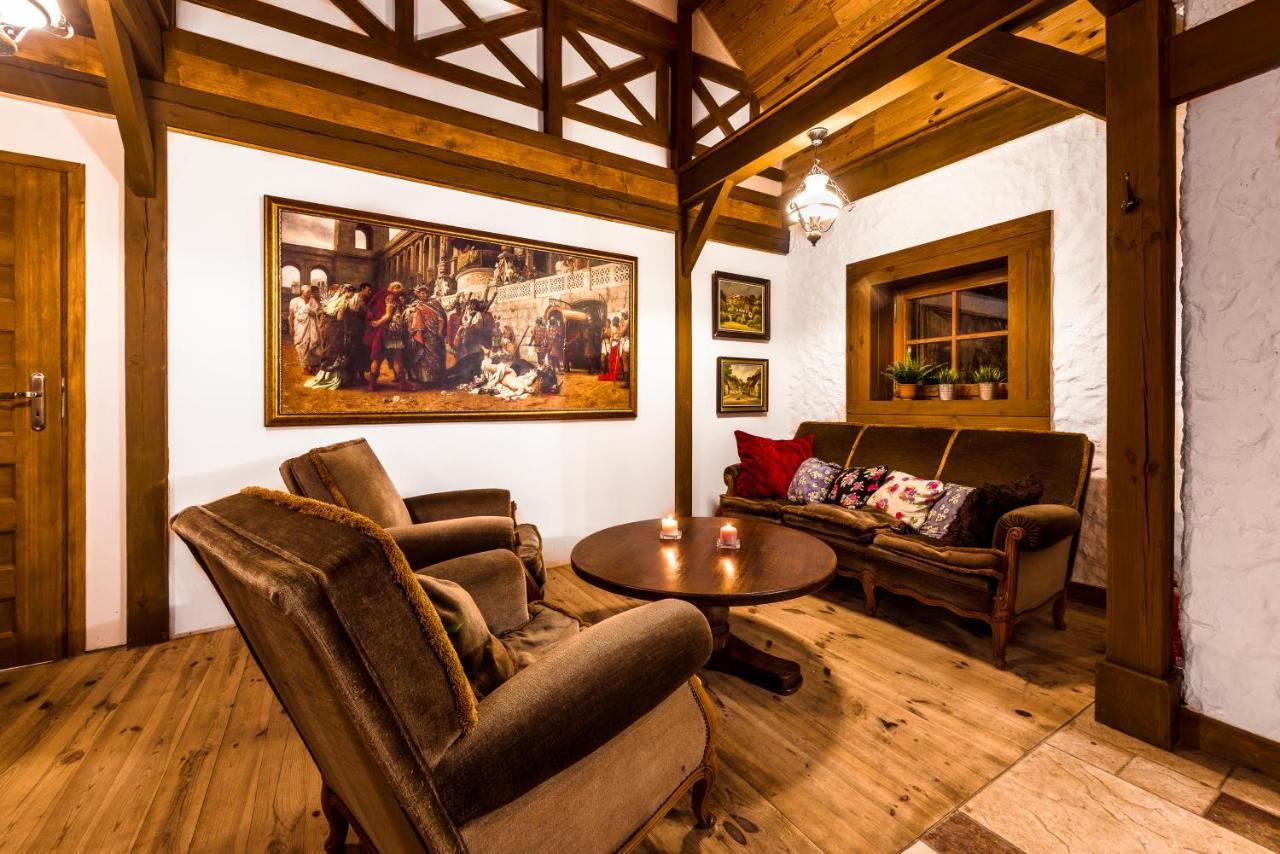 Hôtel Dworek Wiktorowo à Budki Petrykowskie Extérieur photo